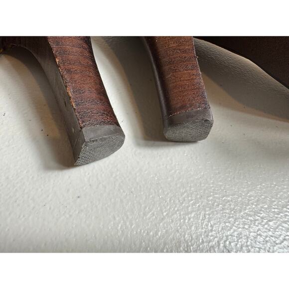 Naughty Monkey pumps brown faux snakeskin feather design on toes 4' heel Sz 9 - Picture 10 of 12